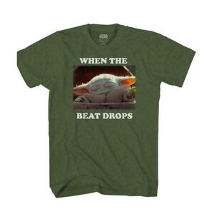 Star Wars The Child Baby Yoda Men Medium M Olive Green NEW Graphic Tee